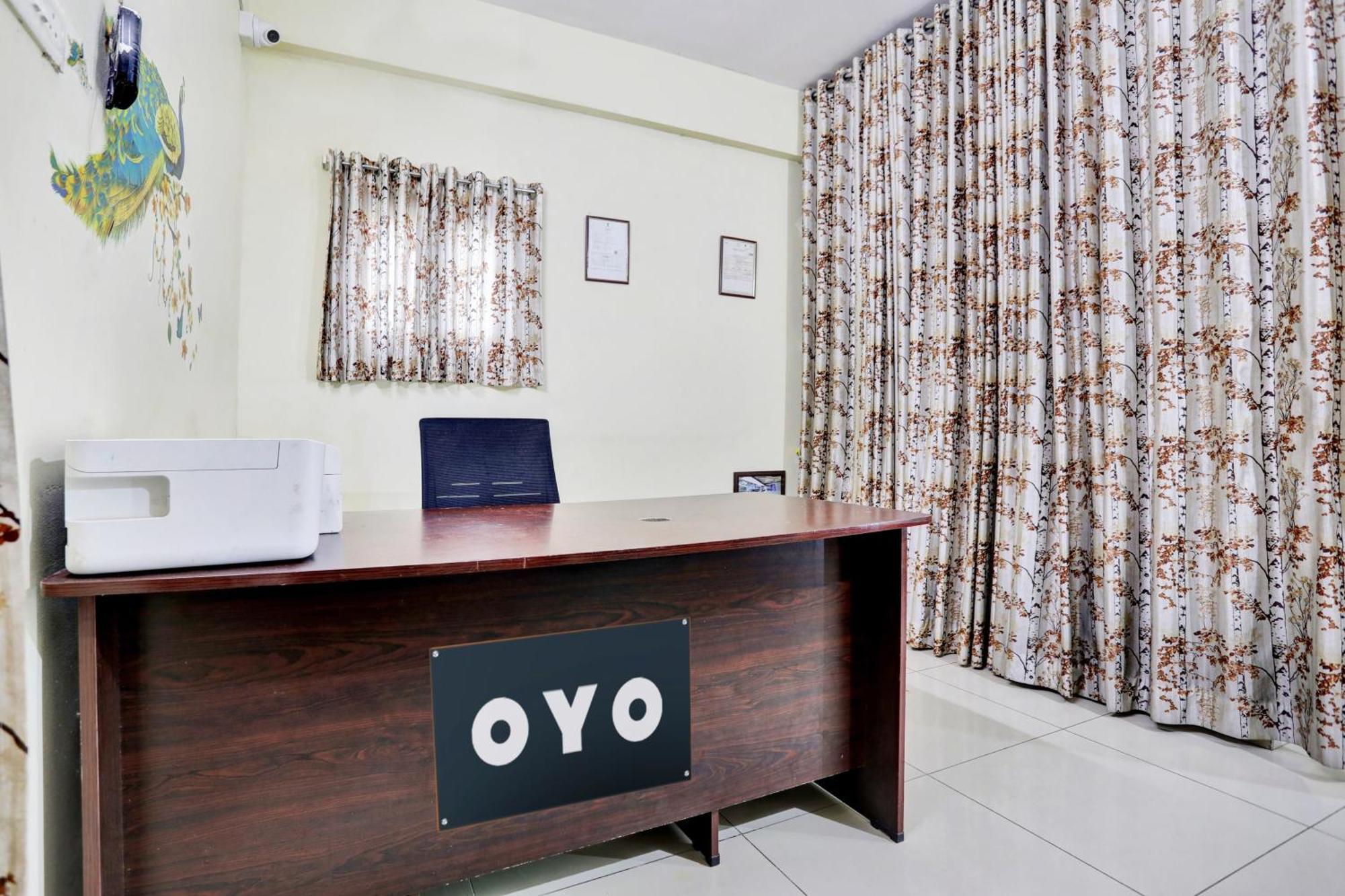 Super Hotel O J3 Luxury Rooms Гунтур Экстерьер фото